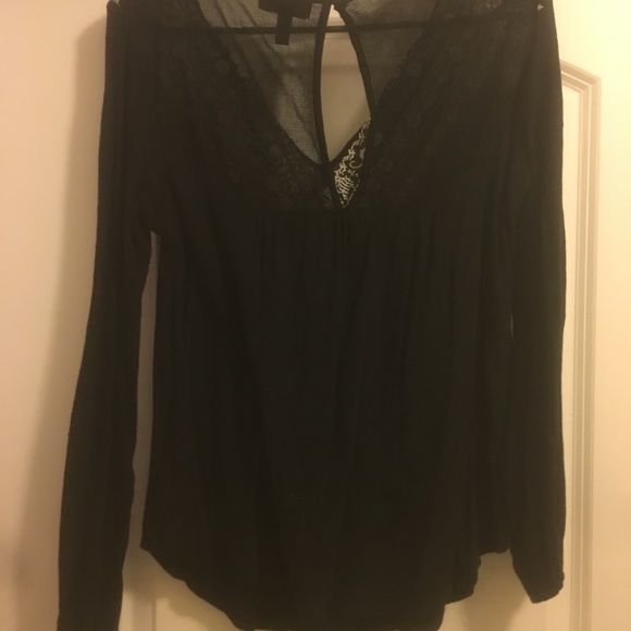 Jessica Simpson Embroidered Top - Picture 3 of 3